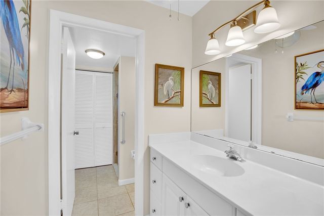 5159 N Highway A1a None 514, North Hutchinson Island, FL 34949