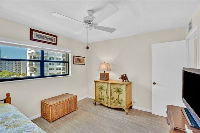 5159 N Highway A1a None 514, North Hutchinson Island, FL 34949