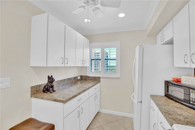 5159 N Highway A1a None 514, North Hutchinson Island, FL 34949