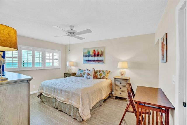 5159 N Highway A1a None 514, North Hutchinson Island, FL 34949