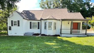 1093 Enota Avenue NE, Gainesville, GA 30501