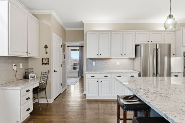 8817 Ivy Mount Ln, Nolensville, TN 37135