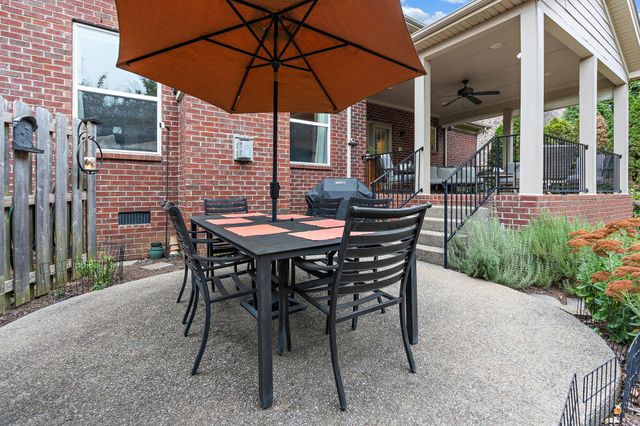 8817 Ivy Mount Ln, Nolensville, TN 37135