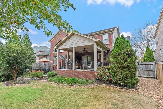 8817 Ivy Mount Ln, Nolensville, TN 37135