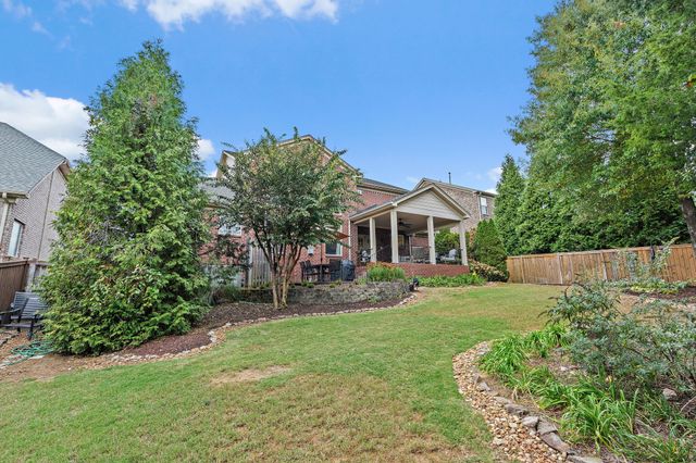 8817 Ivy Mount Ln, Nolensville, TN 37135