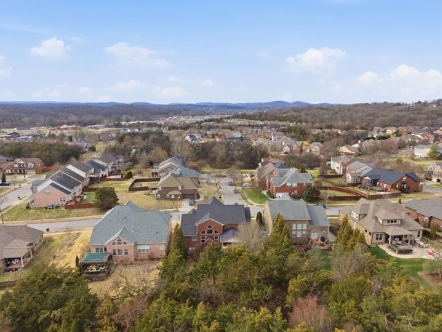 8817 Ivy Mount Ln, Nolensville, TN 37135