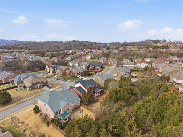 8817 Ivy Mount Ln, Nolensville, TN 37135