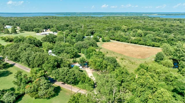 86 Easy Street, Whitesboro, TX 76273