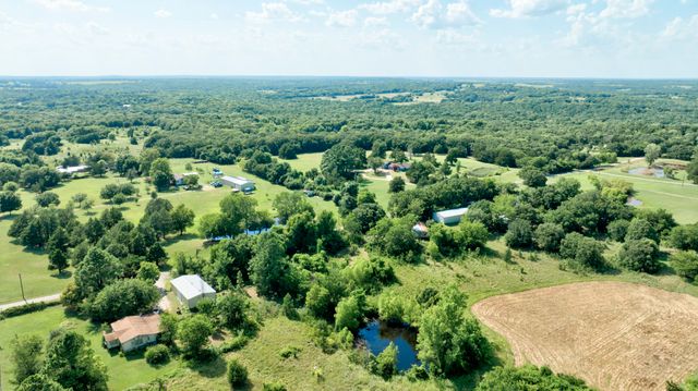 86 Easy Street, Whitesboro, TX 76273