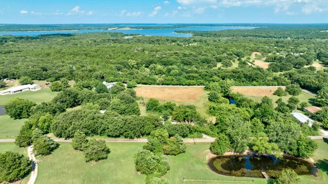 86 Easy Street, Whitesboro, TX 76273