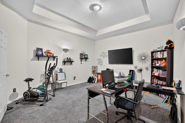 909 Trinity Drive, Lancaster, TX 75146