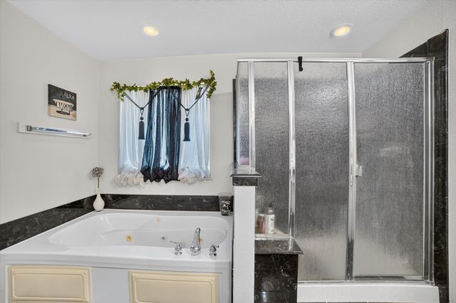 909 Trinity Drive, Lancaster, TX 75146