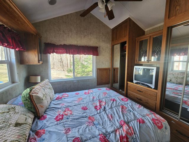 2945 County Road 4 SW 403, Cokato, MN 55321