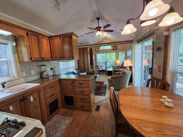 2945 County Road 4 SW 403, Cokato, MN 55321