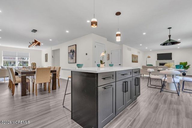 16 Second Lane, Manchester, NJ 08759