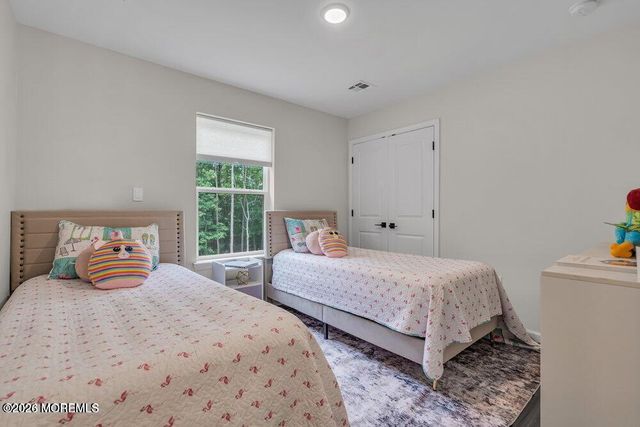 16 Second Lane, Manchester, NJ 08759