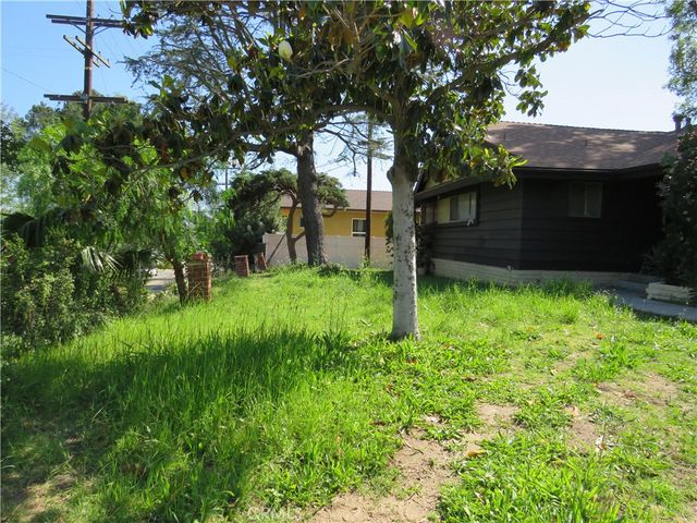 11323 Zelzah, Granada Hills, CA 91344