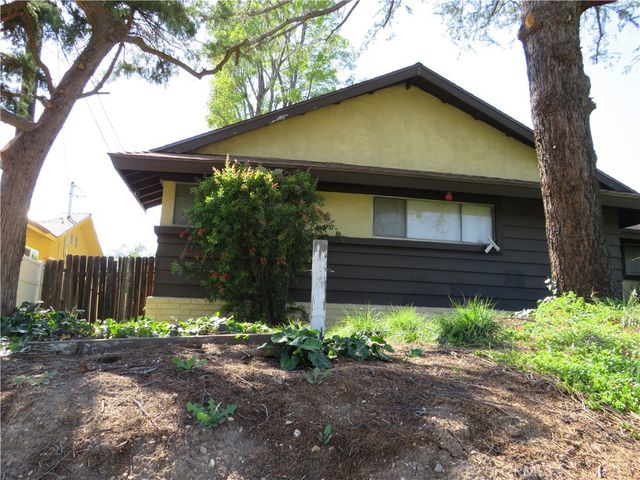 11323 Zelzah, Granada Hills, CA 91344