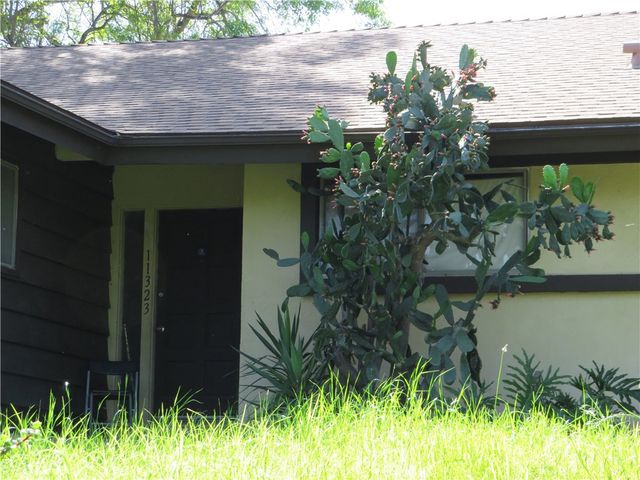 11323 Zelzah, Granada Hills, CA 91344