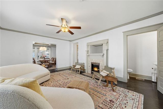 1530 S Gordon SW Street, Atlanta, GA 30310