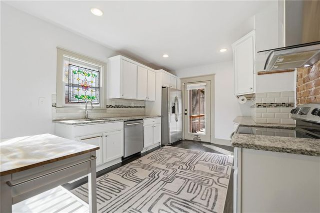 1530 S Gordon SW Street, Atlanta, GA 30310