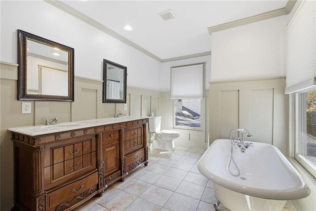 1530 S Gordon SW Street, Atlanta, GA 30310