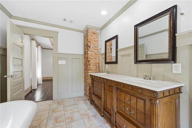 1530 S Gordon SW Street, Atlanta, GA 30310