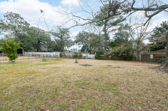 113 Lamie Drive, Ladson, SC 29456