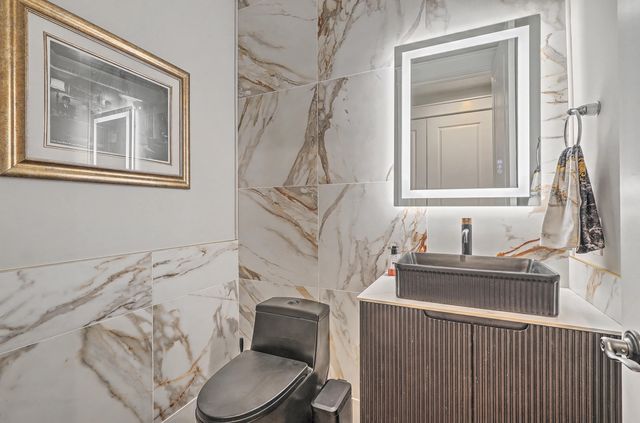 382 Tupelo Lake Drive, Summerville, SC 29486