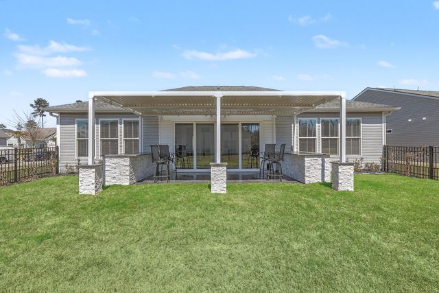 382 Tupelo Lake Drive, Summerville, SC 29486