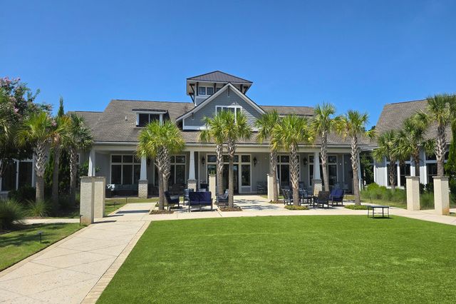 382 Tupelo Lake Drive, Summerville, SC 29486