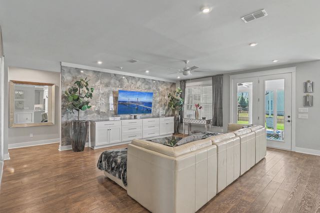 382 Tupelo Lake Drive, Summerville, SC 29486