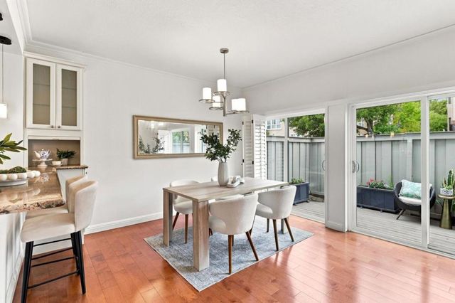 216 8th Avenue, San Mateo, CA 94401