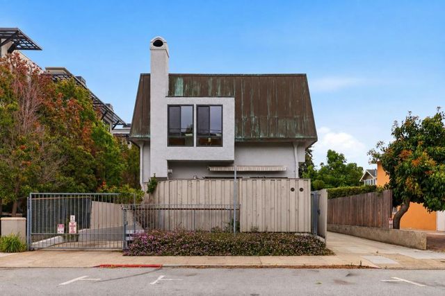 216 8th Avenue, San Mateo, CA 94401