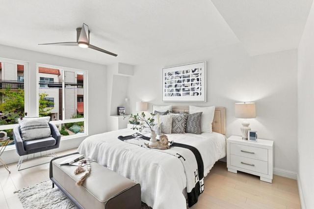 216 8th Avenue, San Mateo, CA 94401