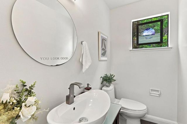 216 8th Avenue, San Mateo, CA 94401