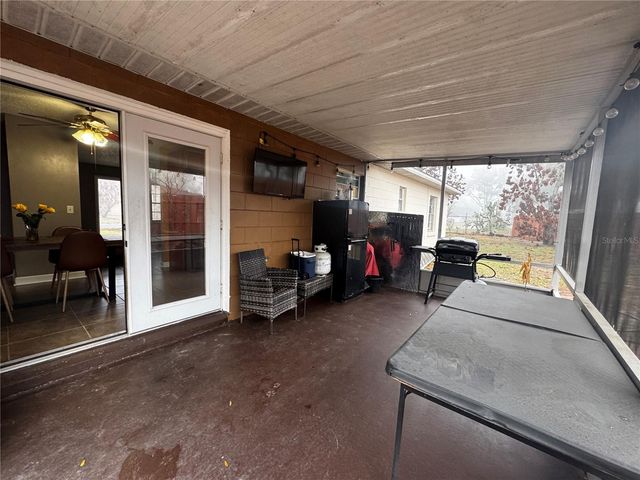 202 S BINGHAM STREET, Eagle Lake, FL 33839