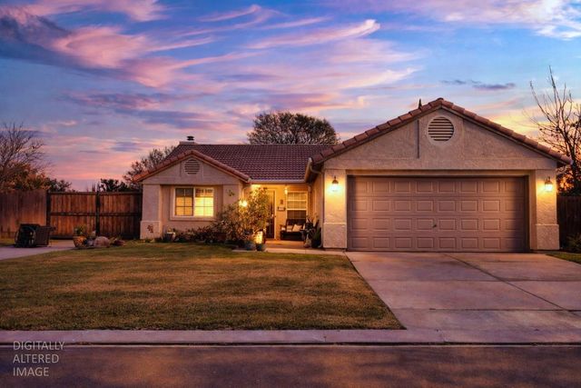 2062 Hastings Dr, Los Banos, CA 93635
