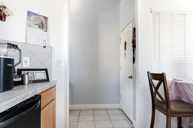 2062 Hastings Dr, Los Banos, CA 93635