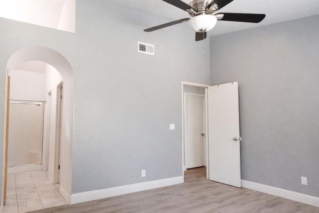 2062 Hastings Dr, Los Banos, CA 93635