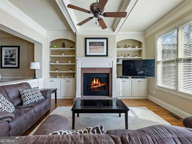 6947 FELLOWSHIP Lane, Flowery Branch, GA 30542