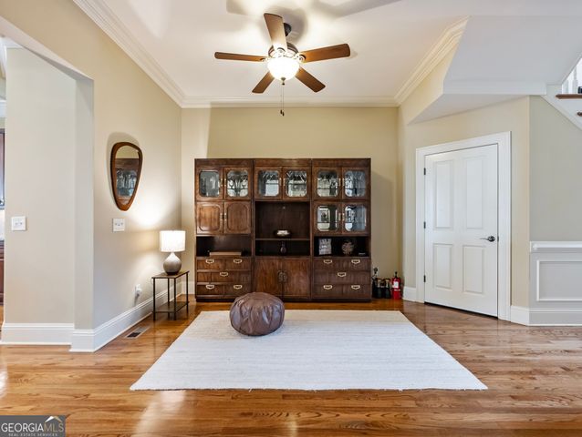 6947 FELLOWSHIP Lane, Flowery Branch, GA 30542