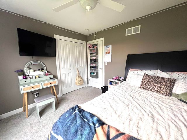 53167 Gentle Breeze Court, South Bend, IN 46628