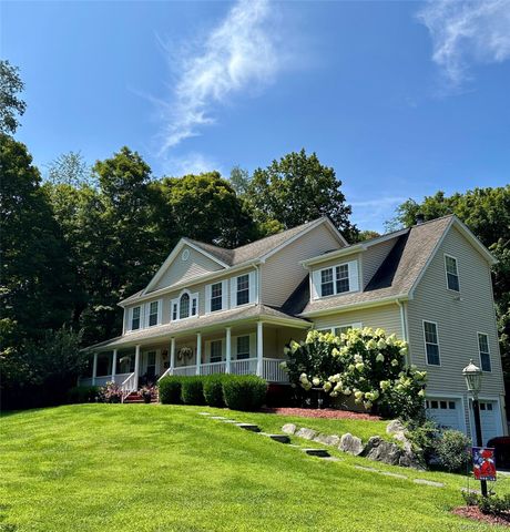 5 Perri Lane, Pawling, NY 12564