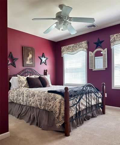 5 Perri Lane, Pawling, NY 12564