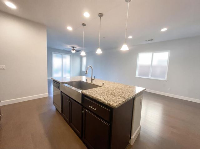 9908 Carico Way, Elk Grove, CA 95757