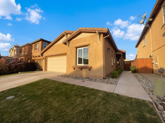 9908 Carico Way, Elk Grove, CA 95757