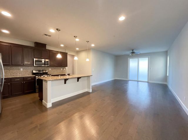 9908 Carico Way, Elk Grove, CA 95757