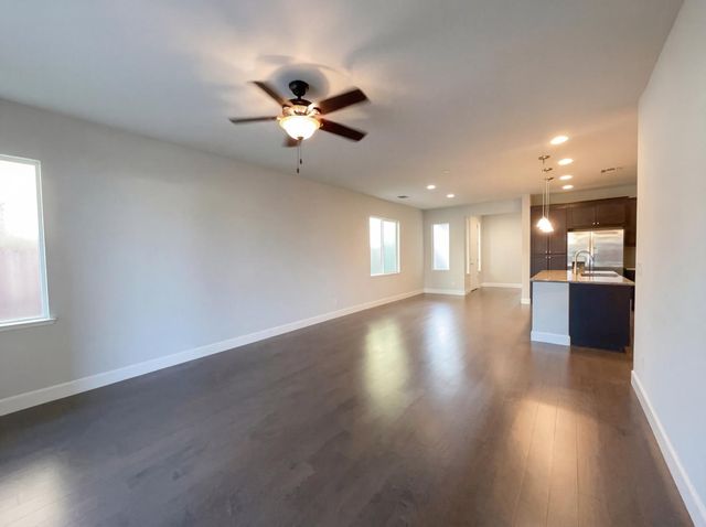 9908 Carico Way, Elk Grove, CA 95757