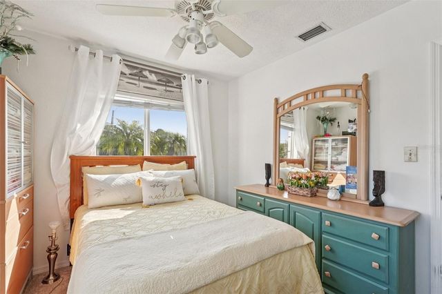 22359 MONTROSE AVENUE, Port Charlotte, FL 33952